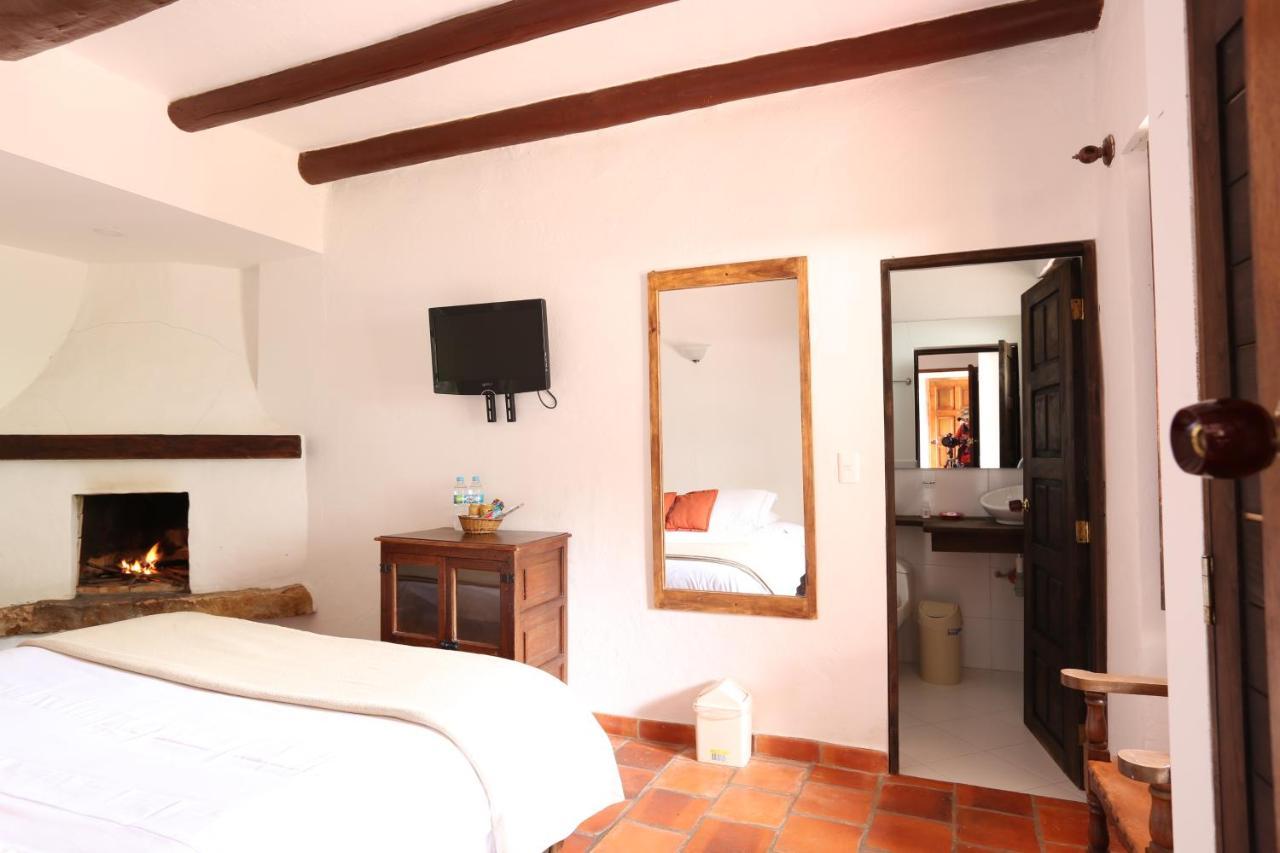 Hotel Meson De Los Virreyes Villa de Leyva Exterior photo